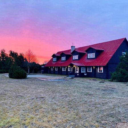 Kliff Butiik Majutus & Restoran Hotell Panga Exteriör bild