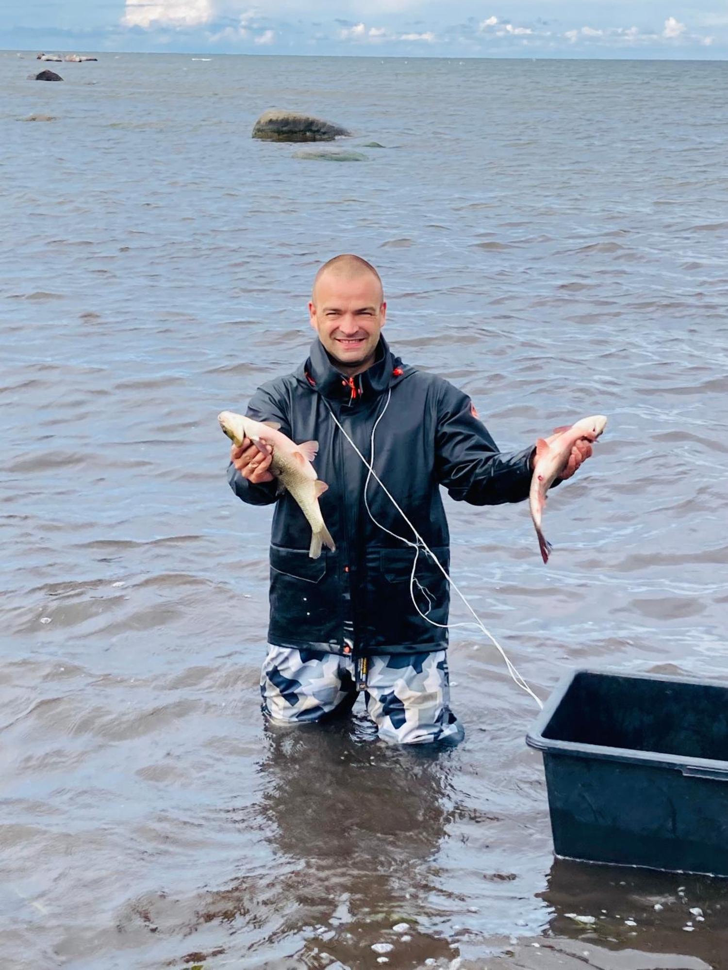 Kliff Butiik Majutus & Restoran Hotell Panga Exteriör bild