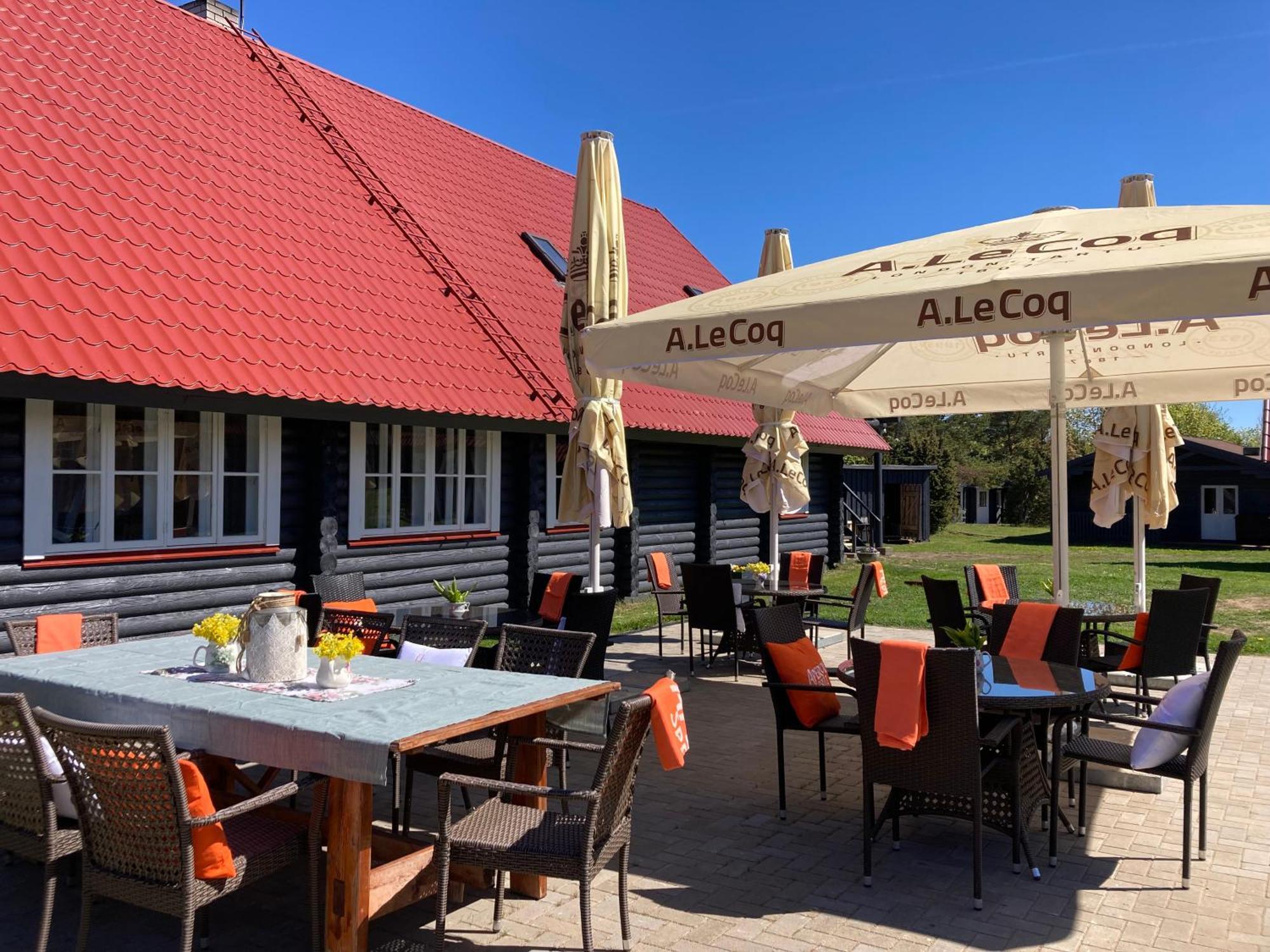 Kliff Butiik Majutus & Restoran Hotell Panga Exteriör bild