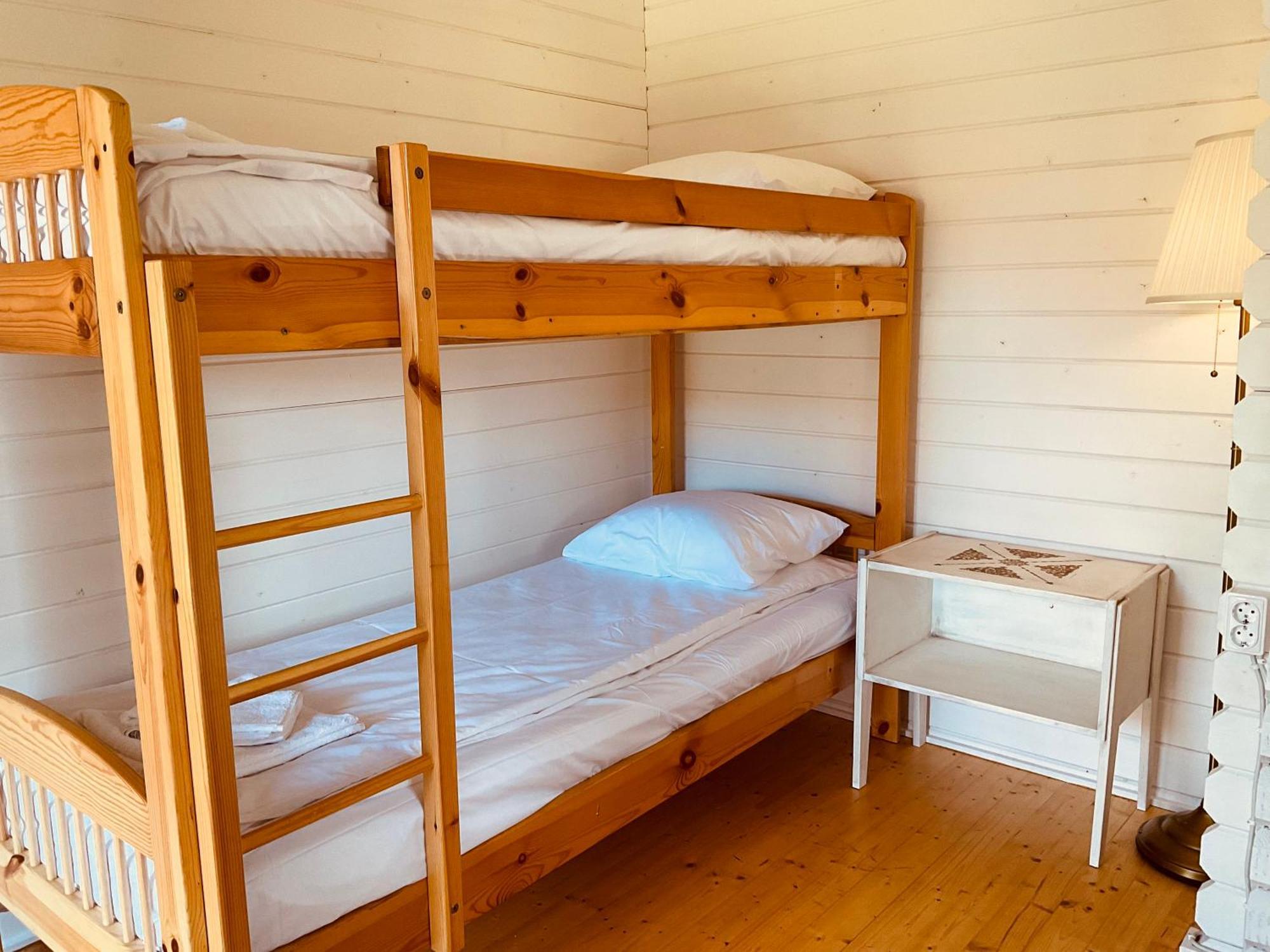 Kliff Butiik Majutus & Restoran Hotell Panga Rum bild