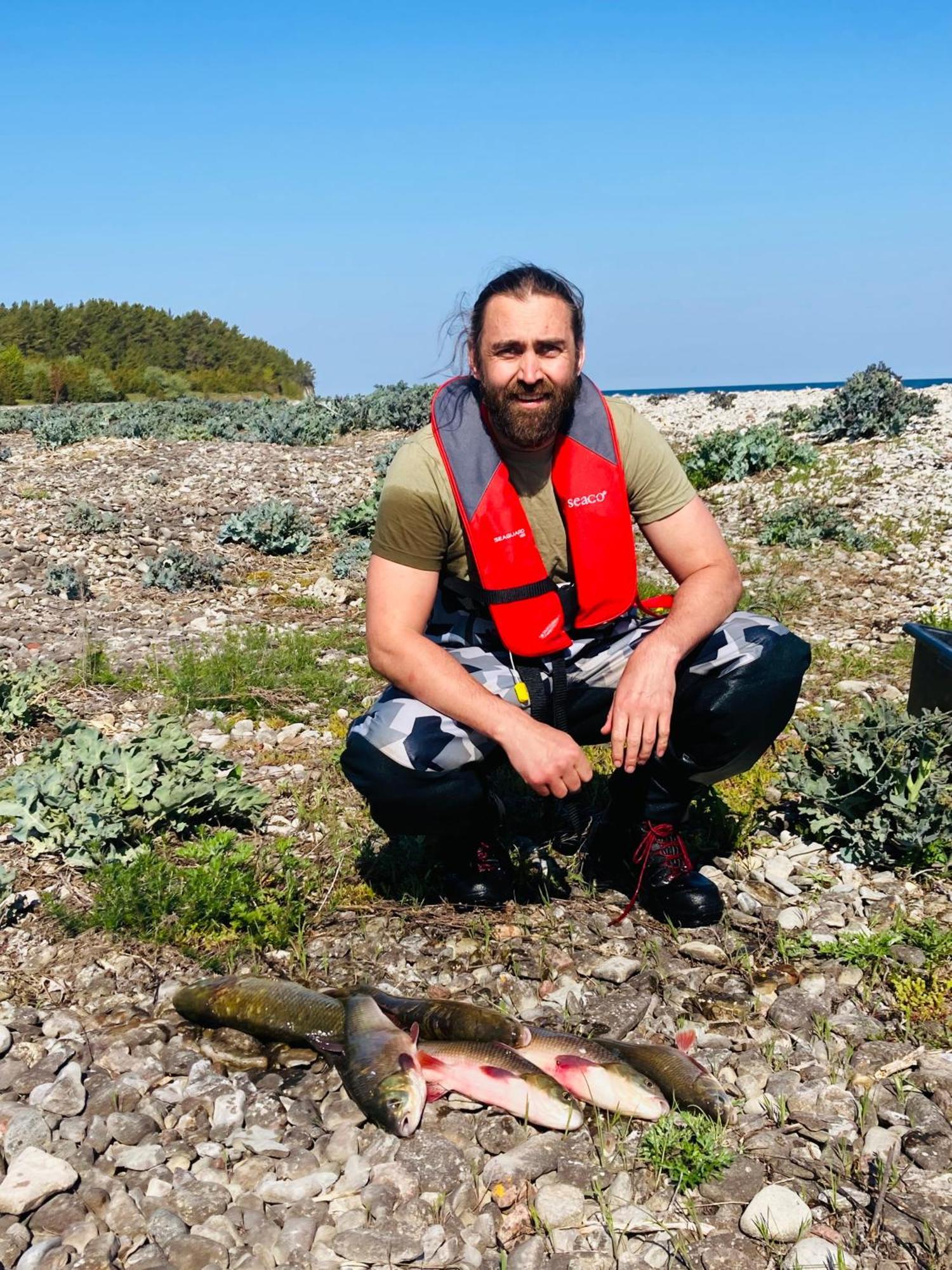 Kliff Butiik Majutus & Restoran Hotell Panga Exteriör bild