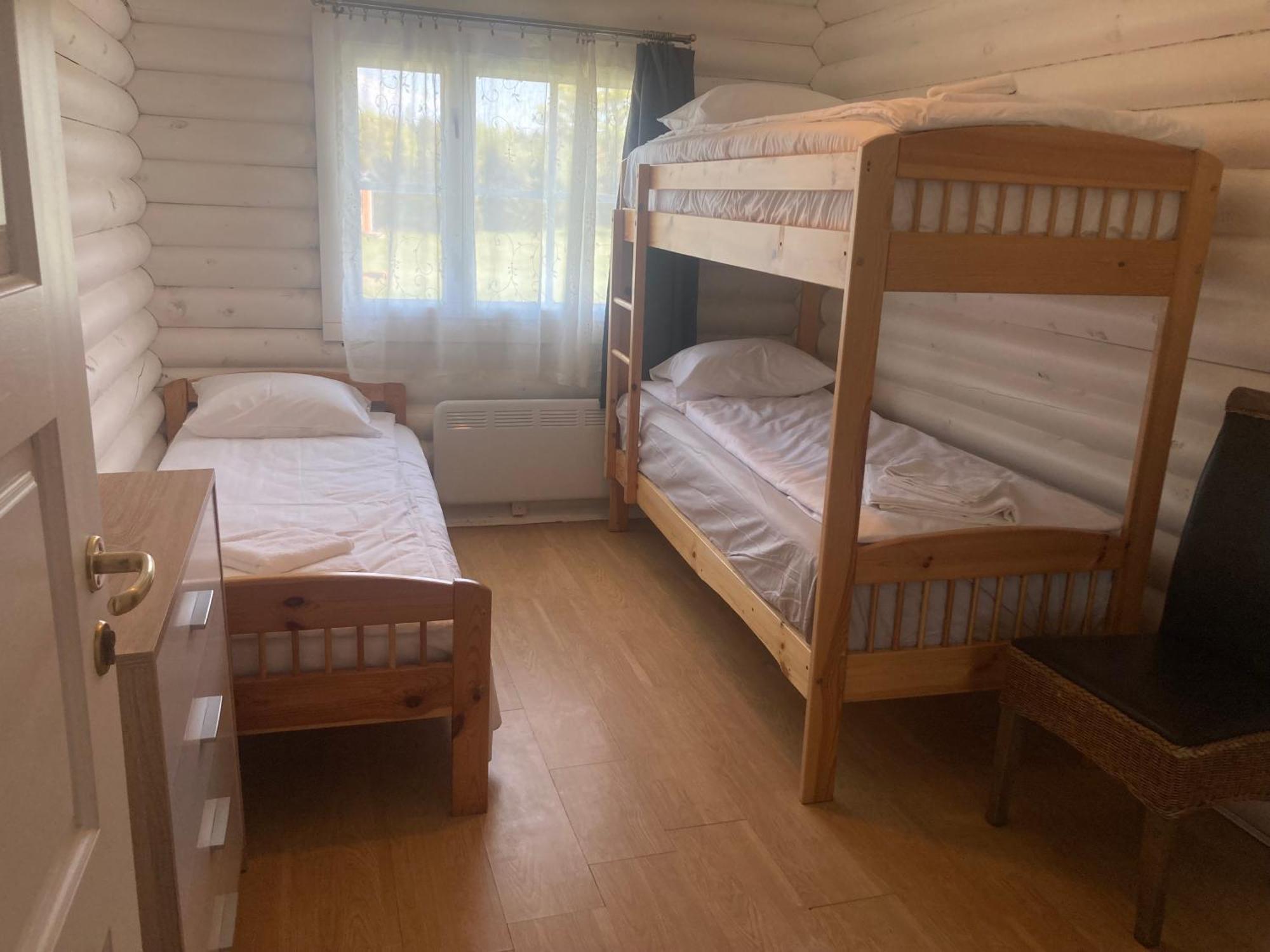 Kliff Butiik Majutus & Restoran Hotell Panga Exteriör bild