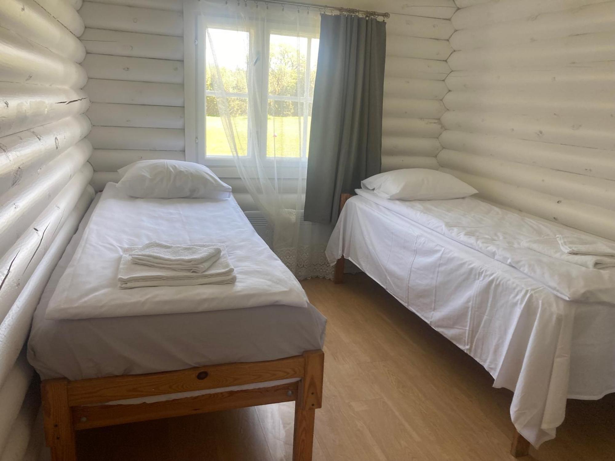 Kliff Butiik Majutus & Restoran Hotell Panga Exteriör bild