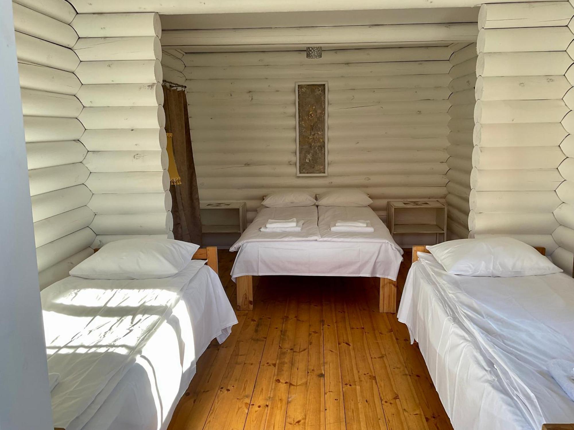 Kliff Butiik Majutus & Restoran Hotell Panga Exteriör bild