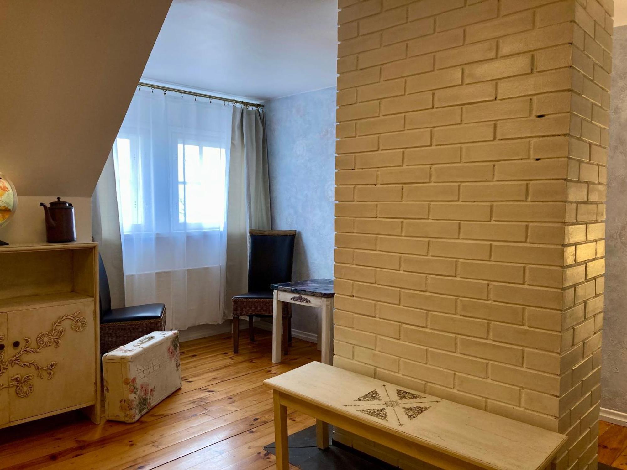 Kliff Butiik Majutus & Restoran Hotell Panga Exteriör bild